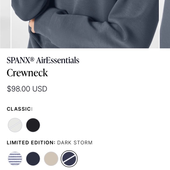 Blue Crewneck Sweatshirt
SPANX® AirEssentials
Crewneck - Picture 4 of 4